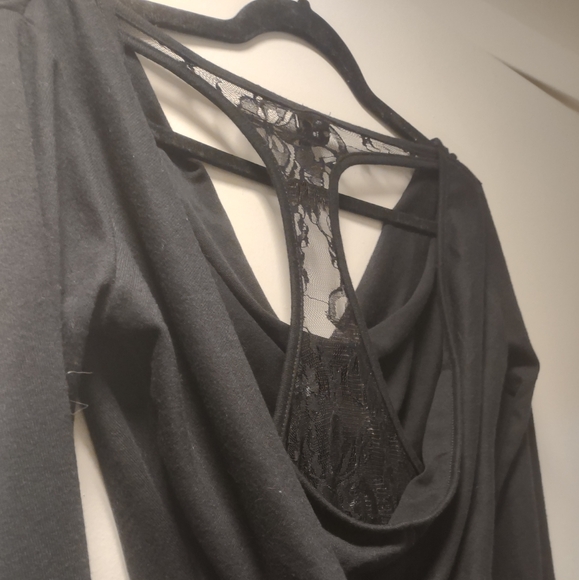 Poof lace back long sleeve shirt, Large - Picture 5 of 5